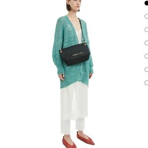 Bimba y Lola Black Trapezium crossbody bag